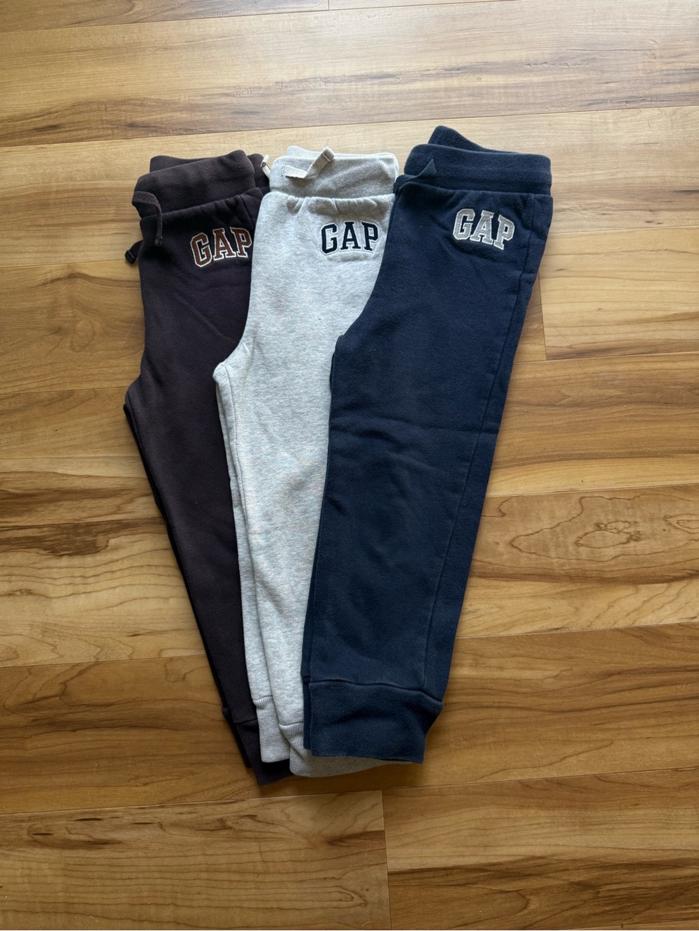 GAP Kids Navy, Light Gray & Brown sweat jogger Pants - 3-Pack